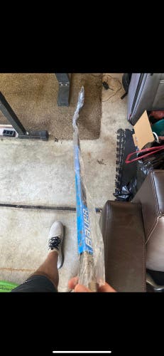 Brand New Pro Stock Bauer 2N P92 65 Flex RH Intermediate