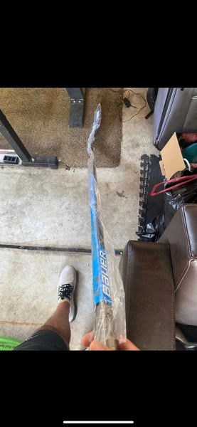 Brand New Pro Stock Bauer 2N P92 65 Flex RH Intermediate