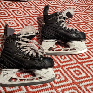 Used Bauer Nexus 6000 Hockey Skates Regular Width Size 4.5
