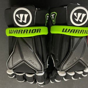 New True LacrosseWarrior Medium Evo Pro Lacrosse Gloves