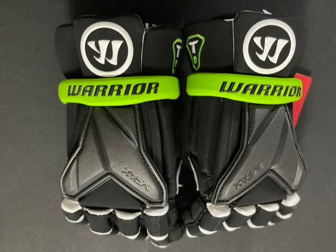 New True LacrosseWarrior Medium Evo Pro Lacrosse Gloves