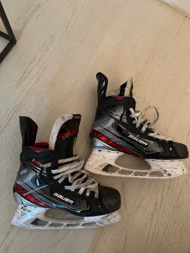 Used Bauer Regular Width Pro Stock Size 8 Vapor 2X Pro Hockey Skates