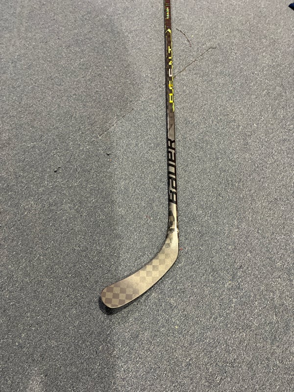 BAUER EASTON SYNERGY HOCKEY STICK REMAKE RH P92