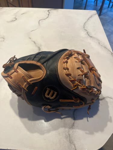 Wilson A2000 Catcher's Mit 1790 34"