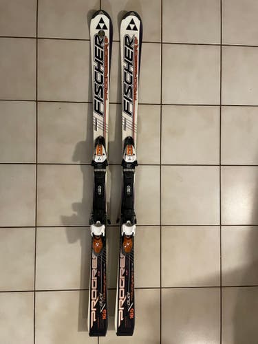 Used Unisex Fischer 165 cm Racing Progressor 8+ Skis With Bindings