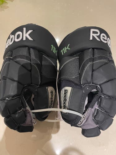 Reebok hockey gloves