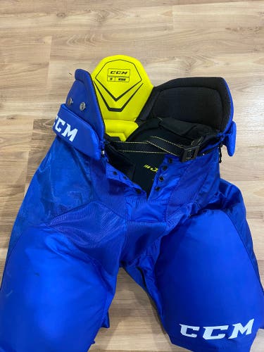 Senior Medium CCM Tacks 9060 Hockey Pants