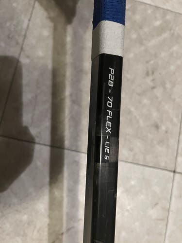 Intermediate Left Hand P28  Nexus 2N Pro Hockey Stick