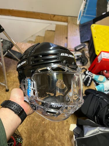 Used Small Bauer Re-Akt Helmet