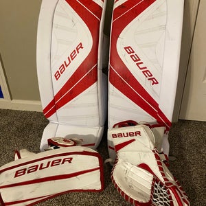 Used Bauer Vapor X700 Goalie Pads blocker and trapper