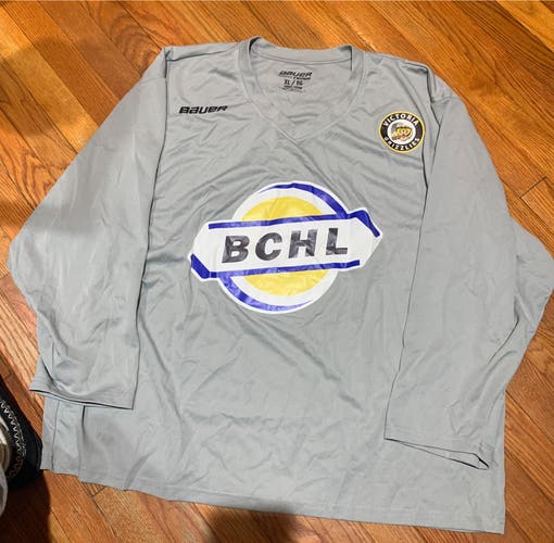 Gray BCHL Victoria Grizzles XL Bauer Jersey
