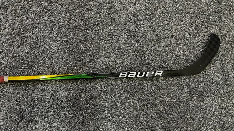 Used Bauer Supreme UltraSonic Hockey Stick P92 40 Flex RH