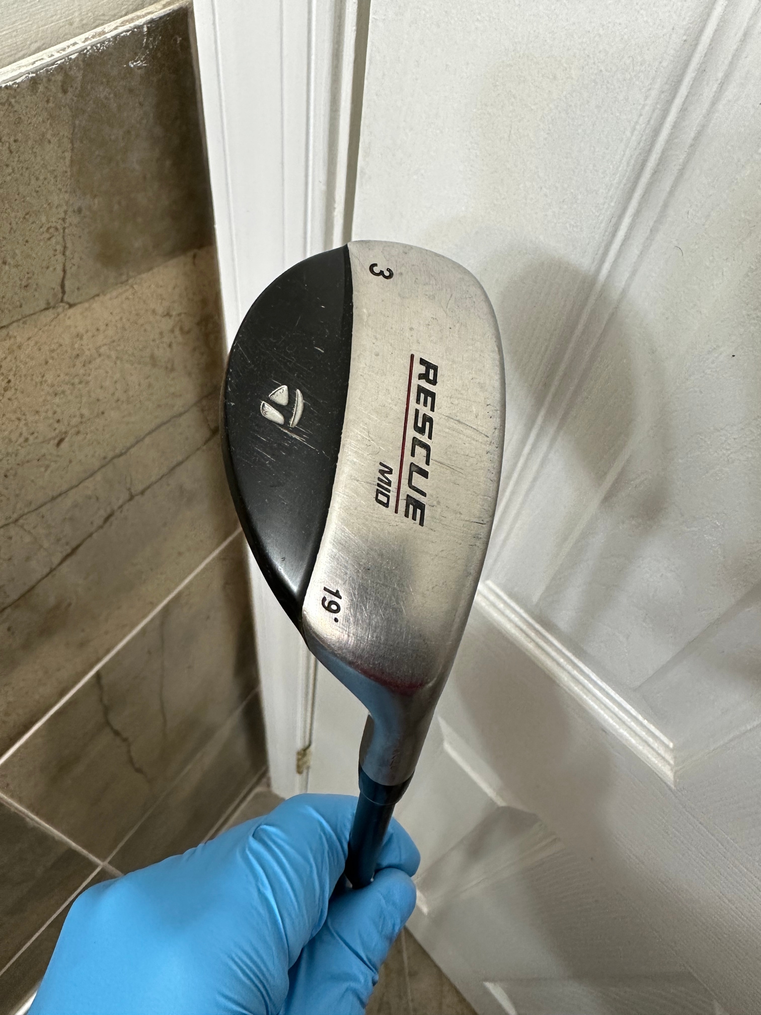 TaylorMade RESCUE MID  19* Stiff Flex Right Handed