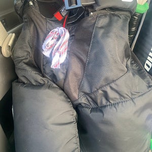 Junior Medium CCM  Hockey Pants