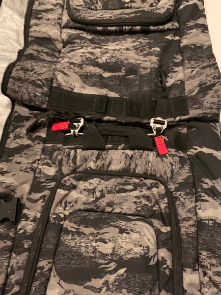 Oakley Snowboard Rolling Bag Travel Snow Board Ski
