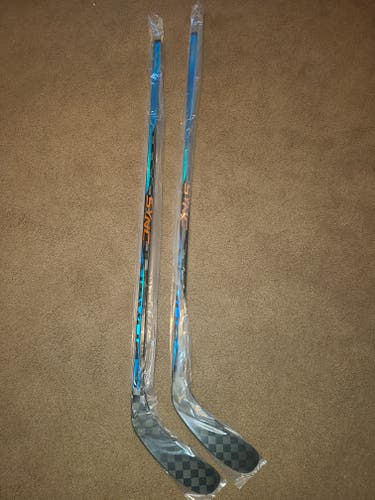 New Senior Bauer Right Handed Nexus Sync Hockey Stick P92