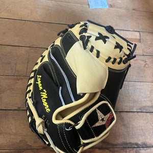 New All-Star Right Hand Throw 33.5" CM3000SBT Catcher's Glove Logan Moore