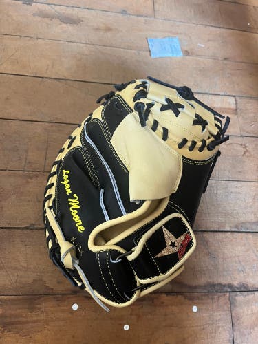 New All-Star Right Hand Throw 33.5" CM3000SBT Catcher's Glove Logan Moore