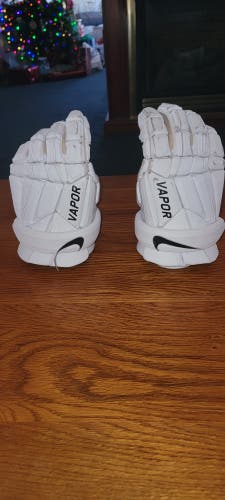 Used Player's Nike Vapor Lacrosse Gloves 13"