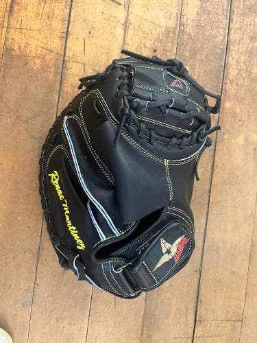 New All-Star Right Hand Throw 33.5" CM3000SBK Catcher's Glove Renae Martinez