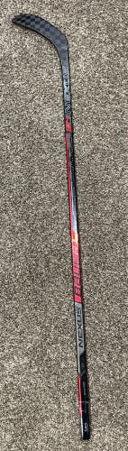 Senior Right Handed P28 Pro Stock Vapor FlyLite Hockey Stick