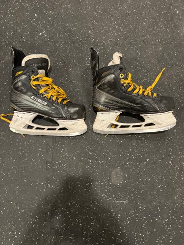 Used Bauer Regular Width  Size 6 Supreme 160 Hockey Skates