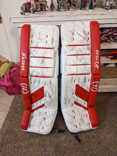 Used 32" Warrior Ritual GT2 Goalie Leg Pads