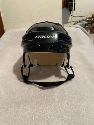 Used Large Bauer  4500 Helmet