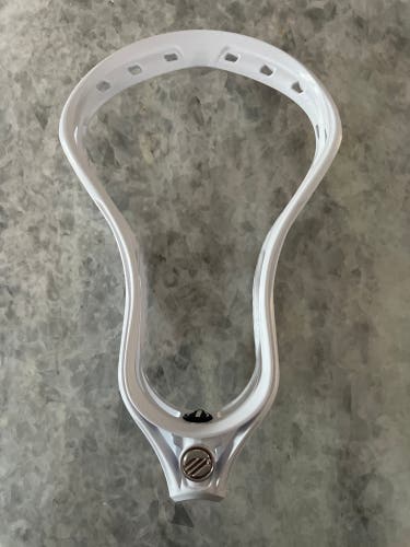 New Attack & Midfield Unstrung Tactik 3.0 Head