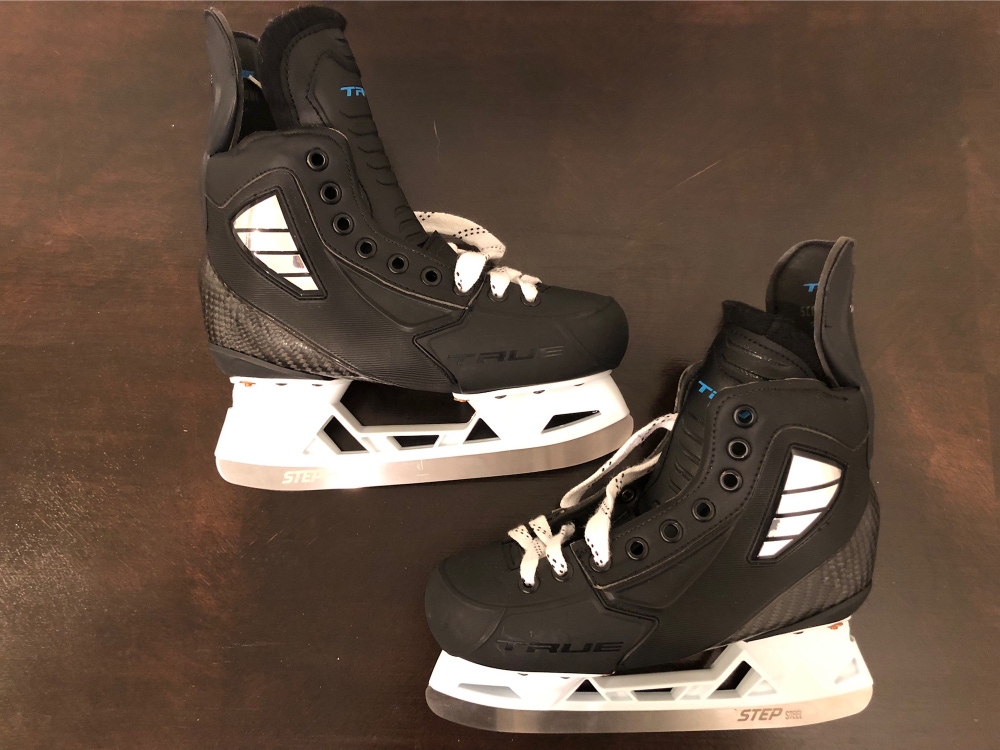 Junior New True Pro Custom Hockey Skates Regular Width Pro Stock Size 5