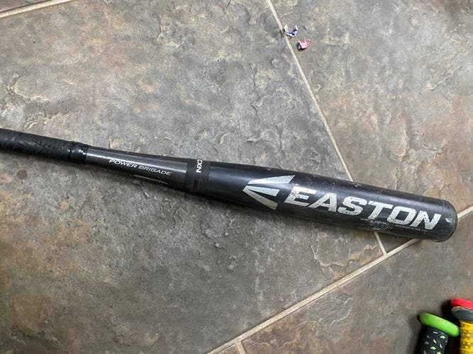 Used USSSA Certified Easton Composite Mako Beast Bat (-12) 16 oz 28"