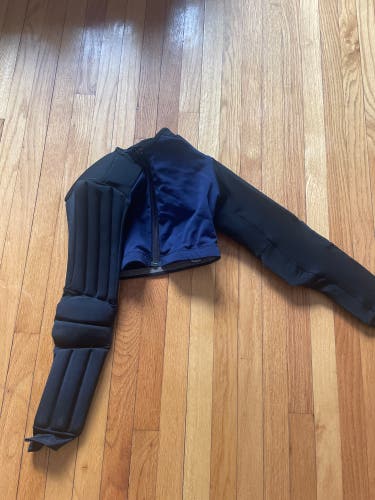 Used Small Karbon Top Body Armor