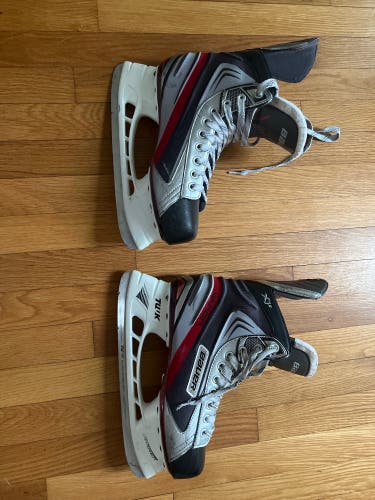 Used Bauer Size 11 Vapor Hockey Skates