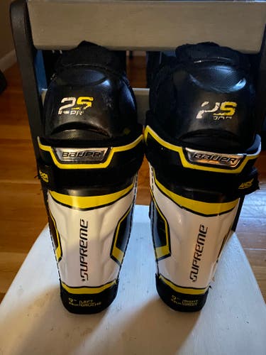 Used Bauer Supreme 2S Pro Shin Pads