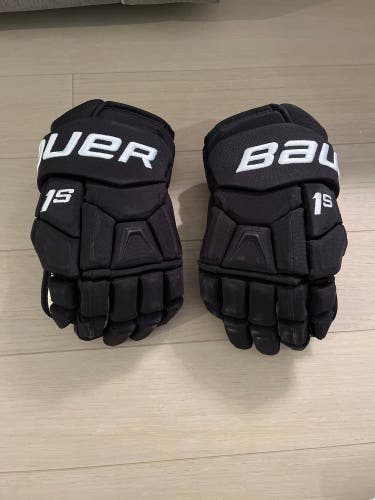 Pro Stock Bauer Supreme 1S Gloves Black 13 Inch Bruins