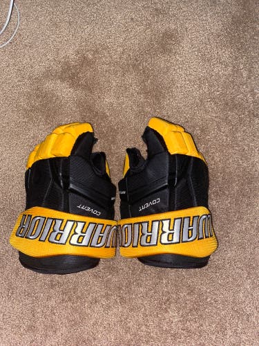 Used Warrior 13" Gloves Black Gold
