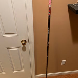 Intermediate Used Right Handed Bauer Vapor X3.7 Hockey Stick P88