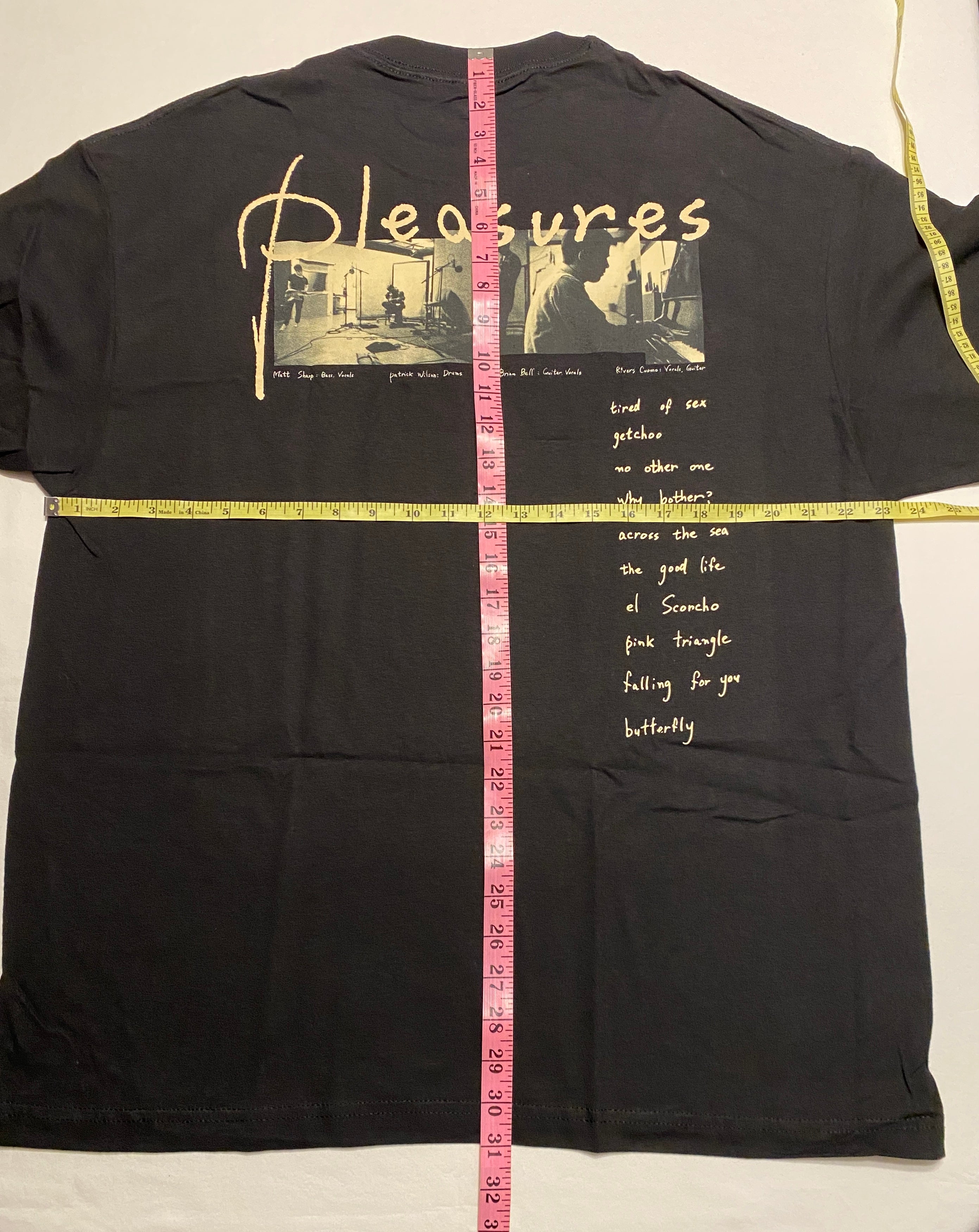 weezer Pleasures Tシャツ ブラック Shop Pleasures x Weezer Pinkerton T-Shirt Black at itk