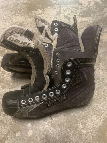 Used Bauer Regular Width  Size 7.5 Vapor X60 SE Hockey Skates