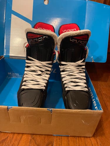 Bauer Vapor 3X Pro Hockey Skates Size 7.5/regular width/fit 1