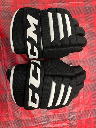 Used CCM 10" Tacks 4R2 Gloves