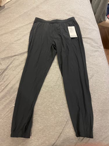 BNWT XL Lululemon Surge Joggers