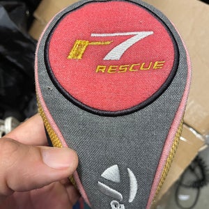 Taylormade R7 Rescue Head Cover