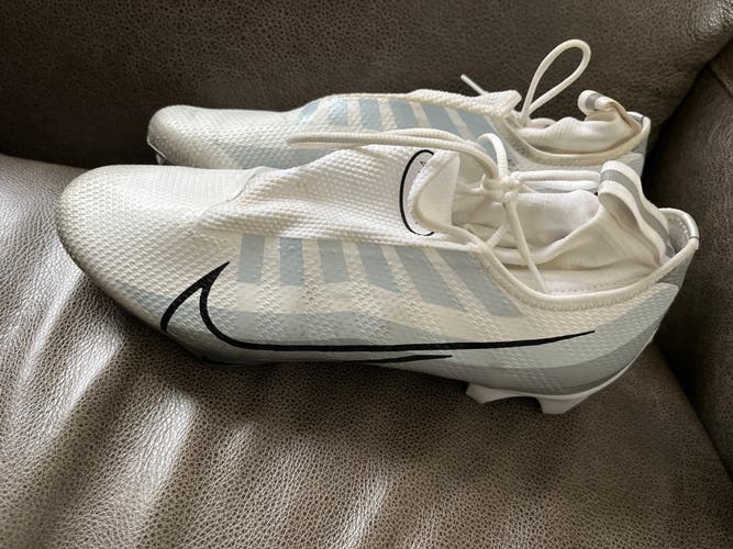 Unisex Size 9.5 (Women's 10.5) Nike Vapor edge pro 360