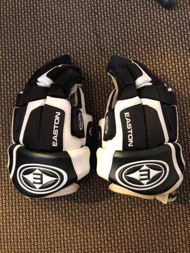 Used Easton 15" Gloves