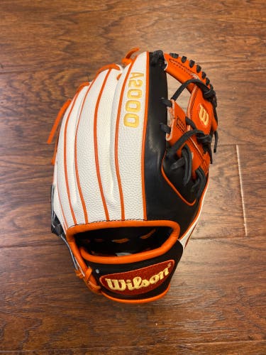 Wilson A2000 1786 11.5” Baseball Infield Glove October 2018 GOTM 100 Anniversary Edition Limited