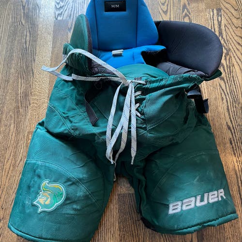 USHL Sioux City Musketeers Used Medium Bauer Nexus Player Hockey Pants