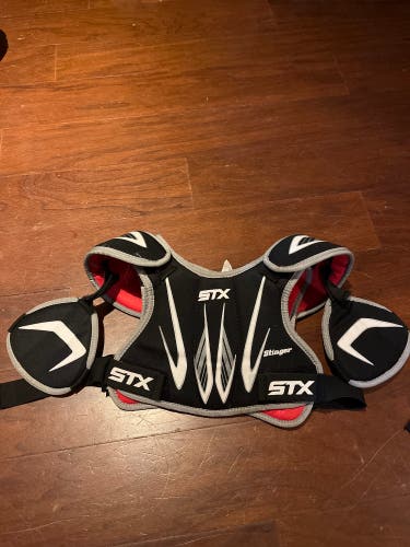 Used Youth S STX Stinger Shoulder Pads