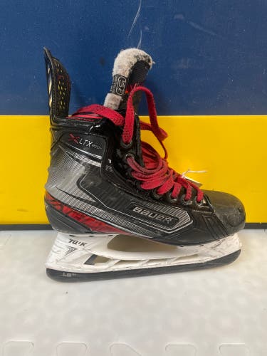 Used Bauer Regular Width Size 5.5 Vapor ltx pro+ Hockey Skates
