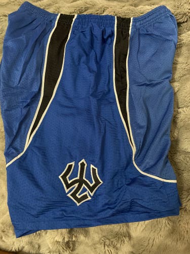 W&L Old school Game Shorts